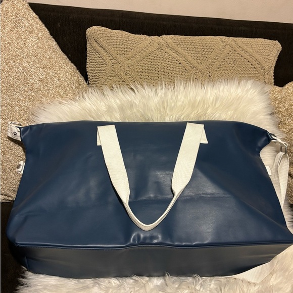 💙💙Calvin Klein Blue Tote Bag💙💙 - Picture 5 of 11